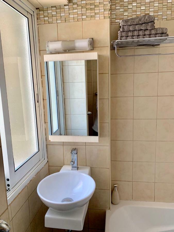 Modern 2 Bed Room Large Apartment Lefkoşa Dış mekan fotoğraf