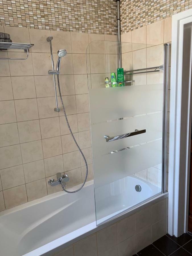Modern 2 Bed Room Large Apartment Lefkoşa Dış mekan fotoğraf